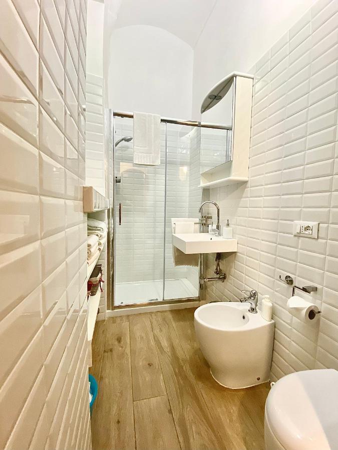 Exquisitely Renovated And Centrally Located Apartment With Free Parking Turin Exterior photo